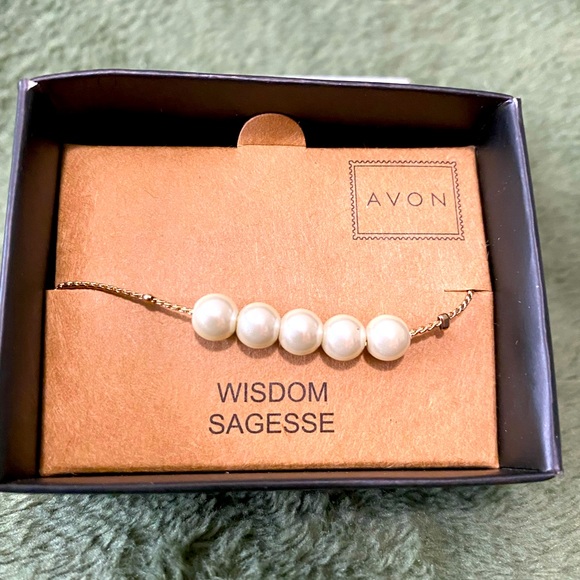 Avon Jewelry - Inspiration bracelet